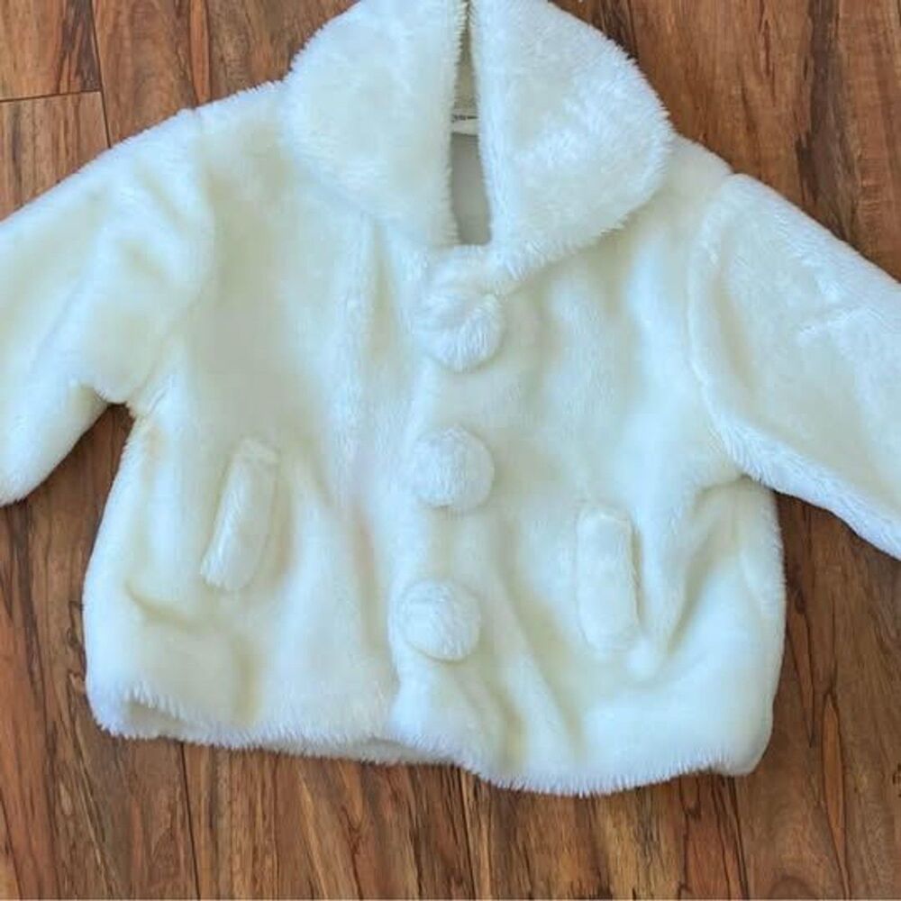 Dressy Cream Jacket Toddler Girls Size 3T — Fluffy Faux Fur Dress Coat